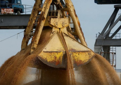 Еврокомиссия ограничила ввоз аграрной продукции с Украины