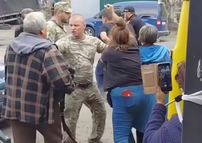 «Нападения на военкомов становятся формой самообороны». В Раде рассказали о мобилизации 30 тыс. человек ежемесячно