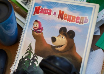 Самовар и балалайка: нардеп Юрчишин требует заблокировать канал с мультфильмом «Маша и Медведь»