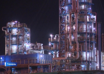 В 2000 км от границы с Украиной БПЛА атаковали Тюменский НПЗ