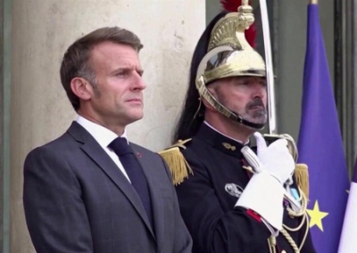 Парламент Франции отклонил инициативу по импичменту Макрона