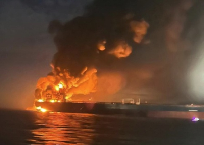 У побережья Турции загорелись два танкера из-за «внешнего воздействия»