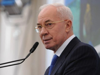 Азаров: Украине не сможет содержать армию в 800 тысяч человек