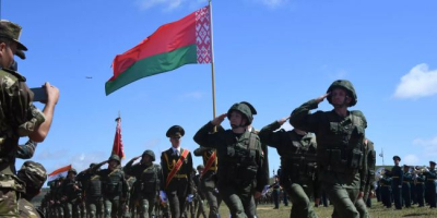 Белоруссия заявила о готовности разместить своих миротворцев на Украине