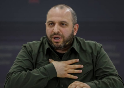 Фигурант «пленок Миндича» секретарь СНБО Умеров не торопится возвращаться на Украину