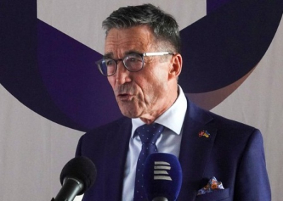 Расмуссен прогнозирует Украине вечную войну и медленный распад территории