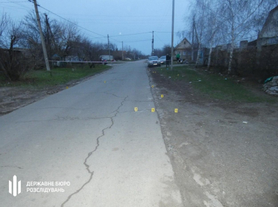 В Запорожской области пьяный полицейский стрелял в украинских военных, ранив троих