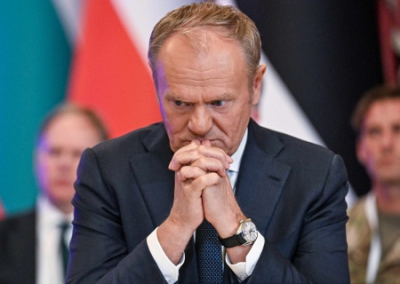 Туск обвинил Навроцкого в нежелании иметь с ним хорошие отношения