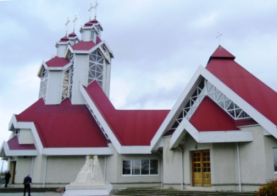 В львовских Прилбичах не утихает борьба за контроль над храмом УГКЦ