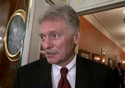 Песков: Россия не будет обсуждать мирный план по Украине в мегафонном формате