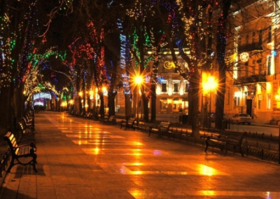 В Одессе «чистые гестаповцы» распылили газ на прохожих, пытавшихся отбить курьера от ТЦК