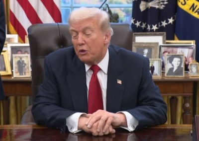 Трамп не собирается встречаться ни с Зеленским, ни с Путиным до заключительной стадии сделки