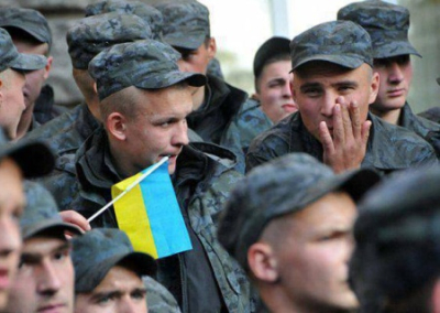 Иностранцам — свобода выбора, украинцам — принудительная мобилизация: в ВСУ делают ставку на наёмников