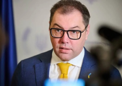 Посол Украины в ФРГ просит немецких политиков не критиковать США