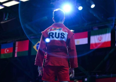 Российским самбистам вернули право выступать с национальной символикой на международных соревнованиях