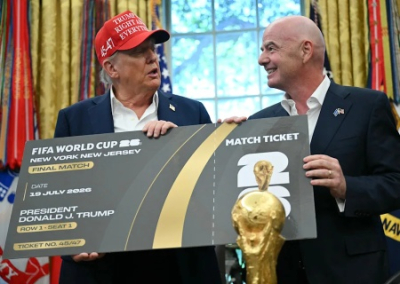 Трамп наконец-то получил премию мира — премию ФИФА «Футбол объединяет мир»