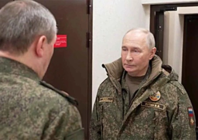 Путин посетил пункт управления Объединённой группировки войск – освобождены Димитров, Гуляйполе и Степногорск