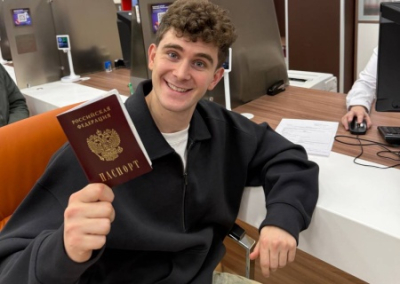 Блогер-миллионник из Кривого Рога Бабич получил российский паспорт