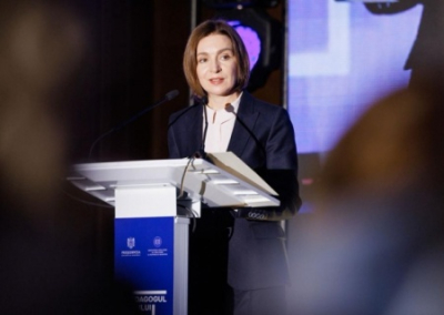 Додон: Запад показал режиму Санду красную карточку