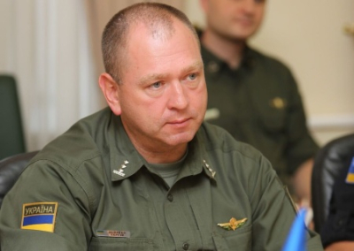 «Фейк и спекуляции»: Дейнеко опроверг запрет на выезд Ермака. Политический шторм вокруг его отставки усиливается