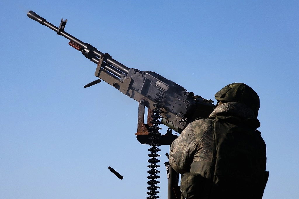 Ещё два беспилотника сбиты средствами ПВО на пути к Москве