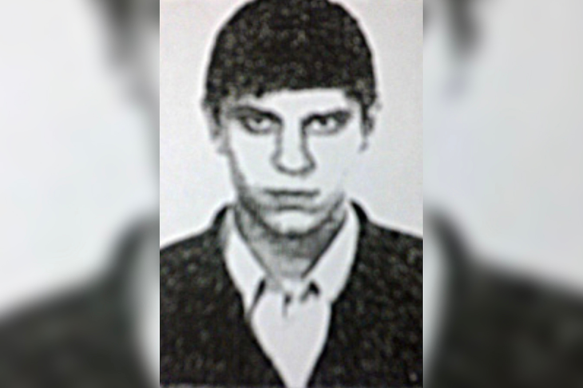 Сын депутата Даниил Останин.