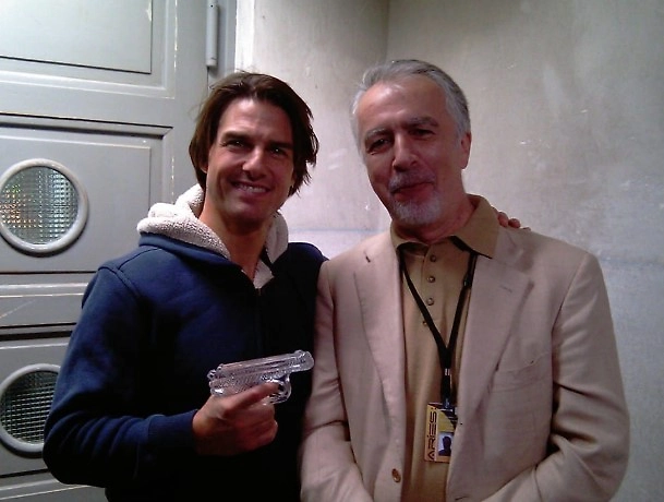 Генерал МБ России Евгений Савостьянов* с Томом Крузом. Фото © Facebook (признан экстремистской организацией и запрещён на территории Российской Федерации) / Евгений Савостьянов