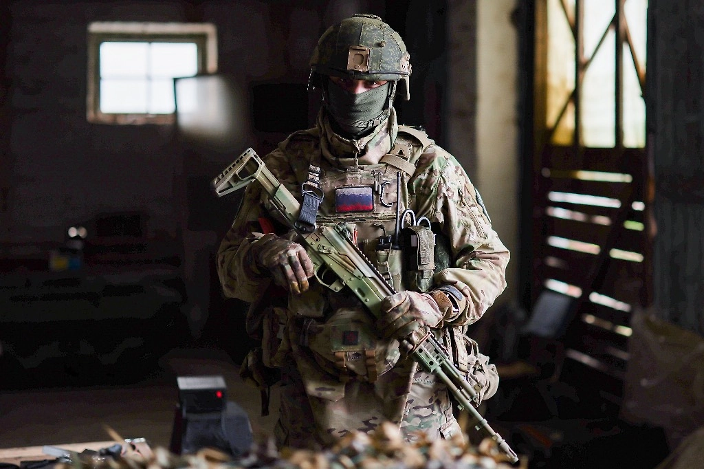 Герасимов доложил Путину о наступлении широким фронтом на Славянск