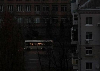 «В Киеве прогнозируют по 20–22 часа без света». WP констатирует, что Украина на грани полного отключения от электроснабжения