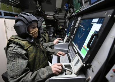 Российские военнослужащие сил ПВО получают 45 тыс. рублей в месяц? Делягин обратился в Минобороны за разъяснением