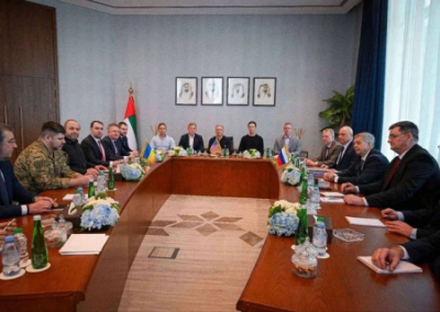 Многосторонняя встреча в Абу-Даби закончилась. О чём договариваются переговорщики?