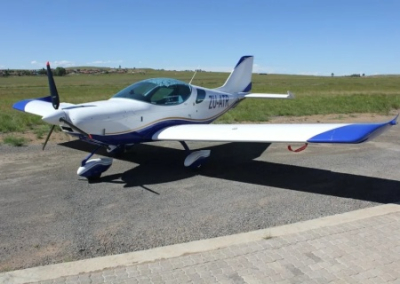 Чехия намерена поставить Украине самолеты для борьбы с дронами