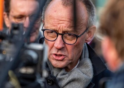 В Германии отреагировали на слова Медведева о возможном похищении Мерца