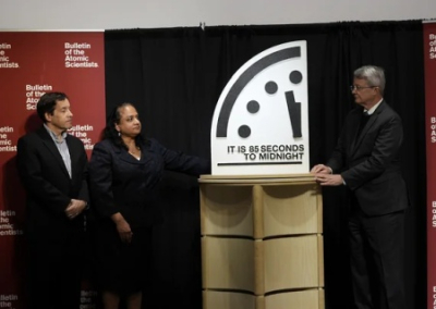 «Часы Судного дня» приблизили «ядерную полночь» на 4 секунды