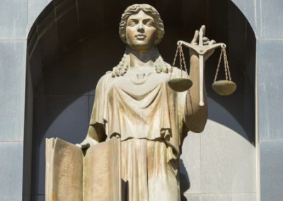 Апелляционный суд Парижа встал на сторону России в разбирательстве с Ринатом Ахметовым