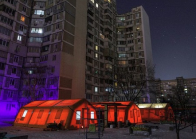 Зеленский и Кличко выясняют, кто больше виноват в «Холодоморе», пока украинцы сидят без света и еды