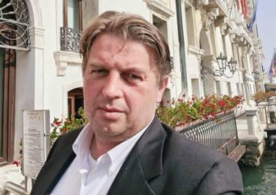 Итальянский политик Стефано Вальдегамбери призвал к немедленному освобождению митрополита Арсения