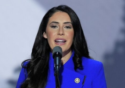 Республиканка Луна намерена сообщить в Ватикан о репрессиях УПЦ на Украине