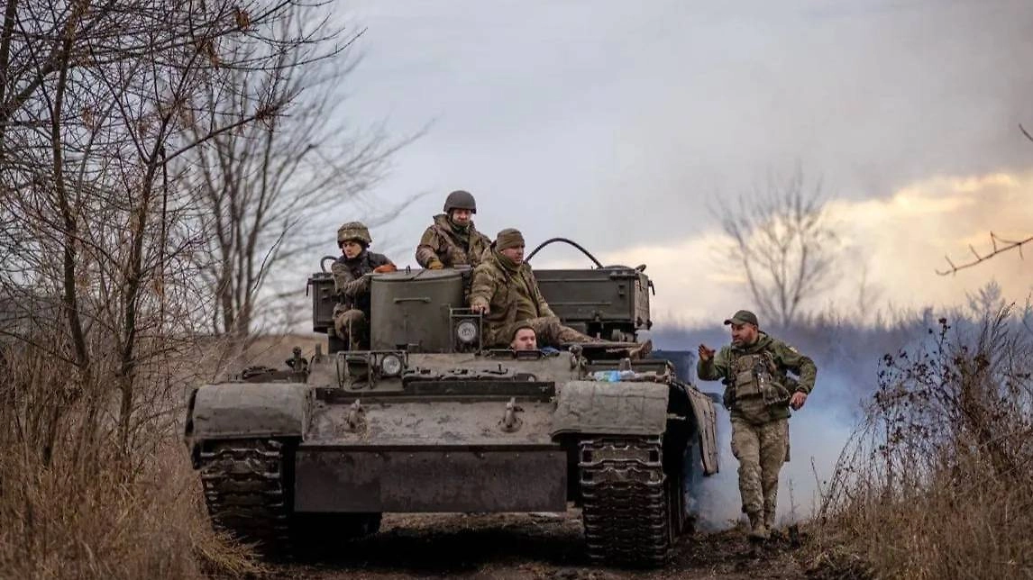 ВСУ пустили в ход советский музейный танк «Кедр» после серьёзных потерь техники