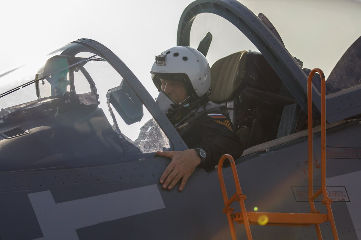 Смертоносный русский «квартет» разнёс дальние дроны ВСУ перед первым вылетом