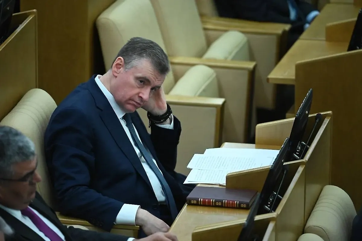 Слуцкий призвал наказать Хили за бред о похищении Путина под «белым порошком» Зеленского