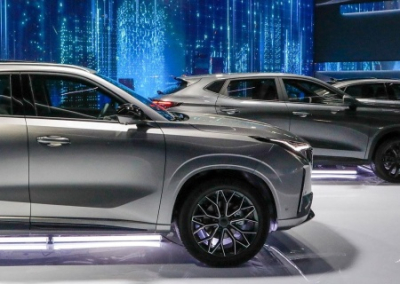 Россиянам будут продавать «Волгу» на 1 миллион дороже китайского аналога «Джили»