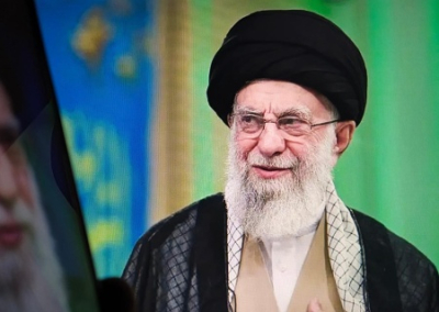 Али Хаменеи находится в штабе и руководит боевыми действиями — Al Mayadeen