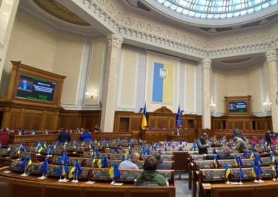 Ядро фракции «Слуги народа» сократилось до 120 депутатов, на принятие законов не хватает голосов