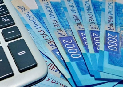 Росстат заявил о средней зарплате в России 140 тыс. рублей. Мнения экспертов