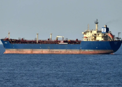 После ударов по Ирану на якорь встали минимум 150 танкеров в Персидском заливе. Ожидается скачок цен на нефть