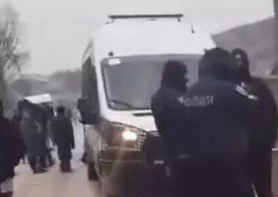 На Закарпатье цыгане палками изгнали ТЦК из села