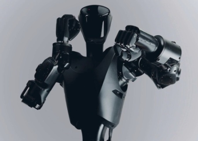 США проводят тестирование человекоподобных роботов-солдат на Украине